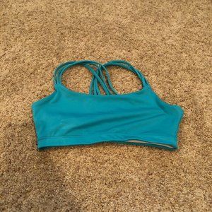 GapFit Sports Bra